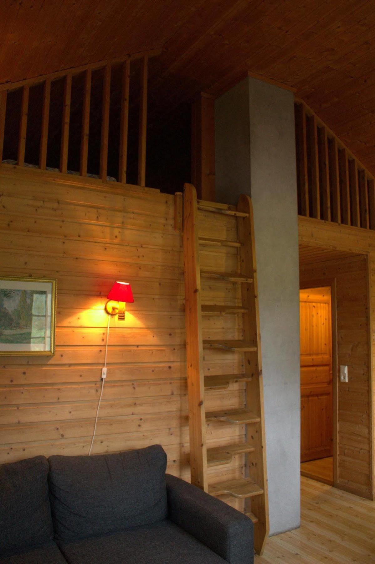 Sjoholt Camping Lodge *